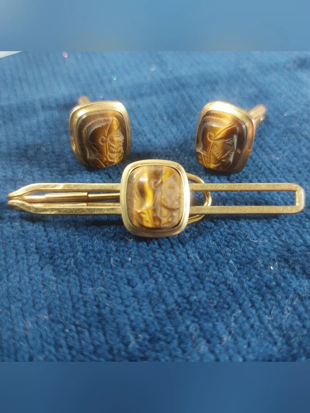 Vintage 3-Pc Mid-Century Tiger Eye Cameo Roman Soldier Cufflinks 12K Gold Filled